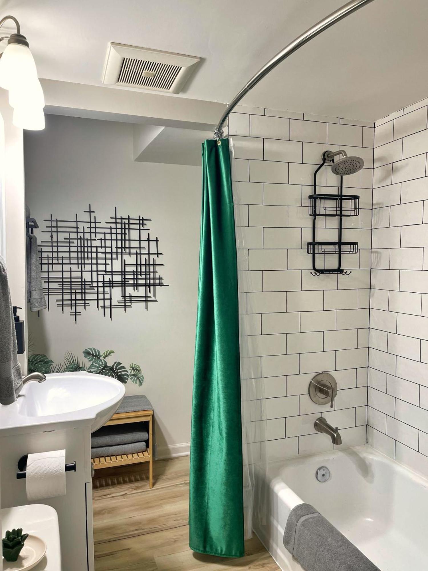 *New* The Cozy Haven, 5 Minutes To Atl Airport Apartment Atlanta Exterior photo